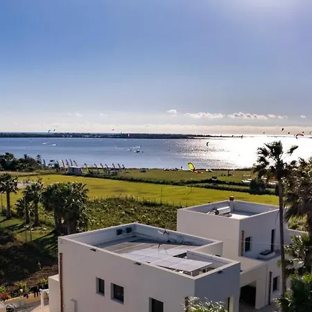 Apart Otel Casa B, 2 - Mit Pool - At Lagoon - Lo Stagnone Kite Spot - Palm Kite Paradise *